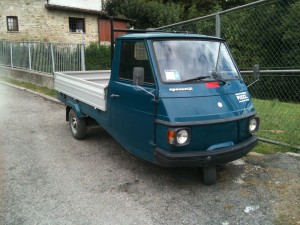 three wheel ape car in Italy