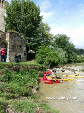 discesa internazionale del tevere, canoe ride Tiber to Rome