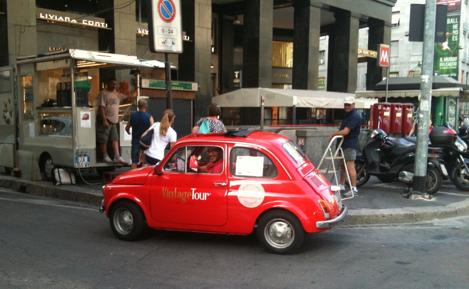 Vintage Tour in a Cinquecento, Milan, Italy